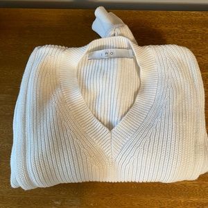 Iro V-Neck Knitted Sweater white